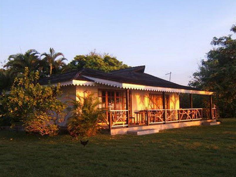 Hotel Atiapiti Opoa 외부 사진